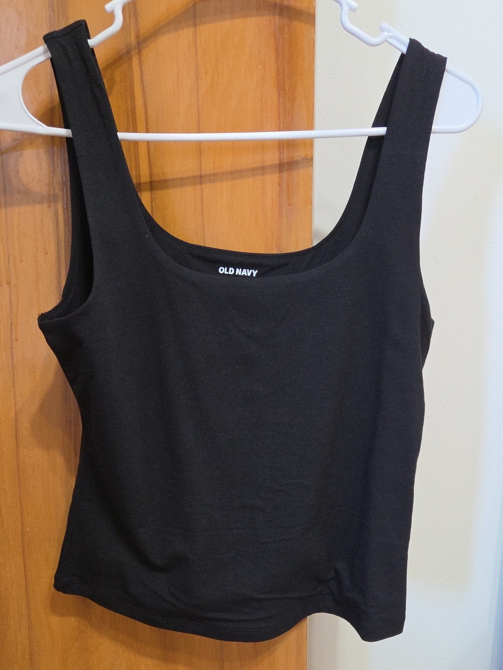 Old Navy Black Scoop Neck Tank Top